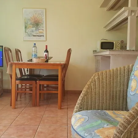 Vip Nogal - Adults Only